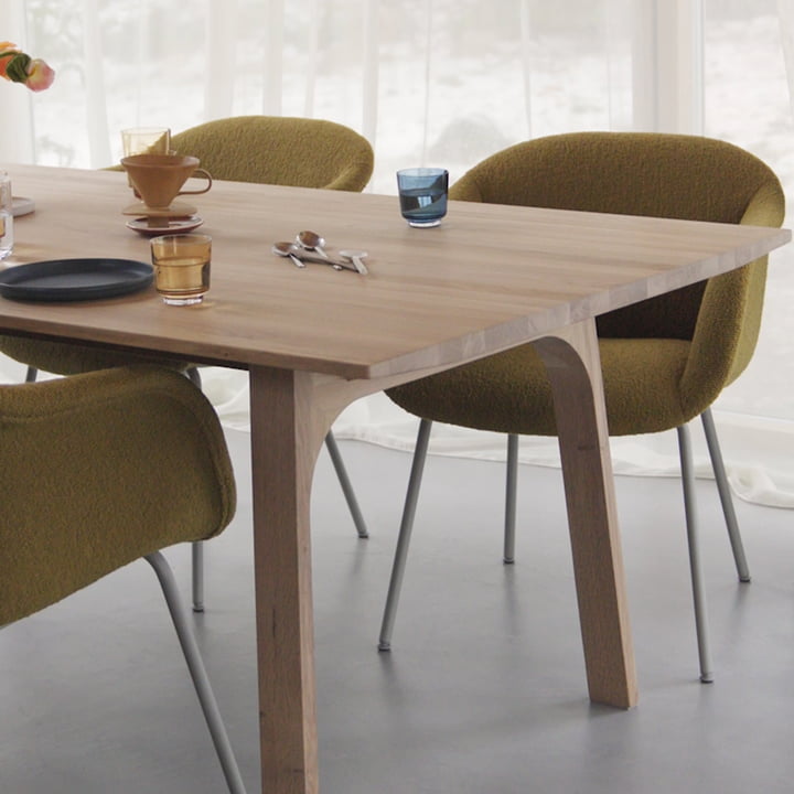 Muuto - Earnest Wood Esstisch