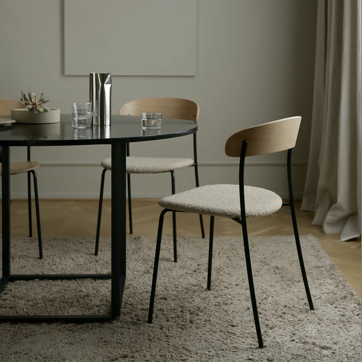 Missing Stuhl von New Works 