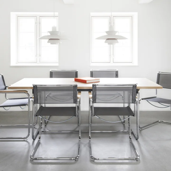 Thonet - S 1070 Esstisch, Eiche massiv geölt