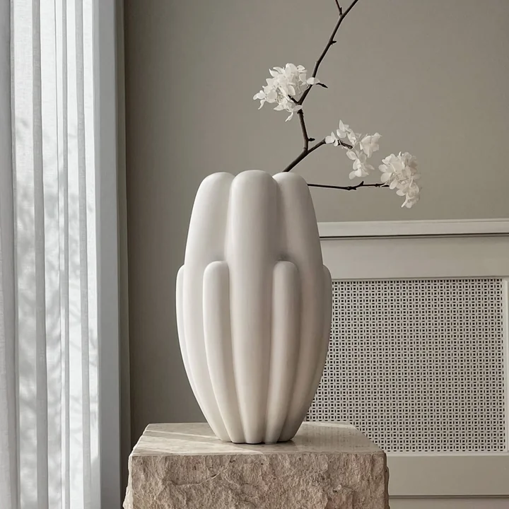 101 Copenhagen - Bloom Vase, mini, knochenweiß