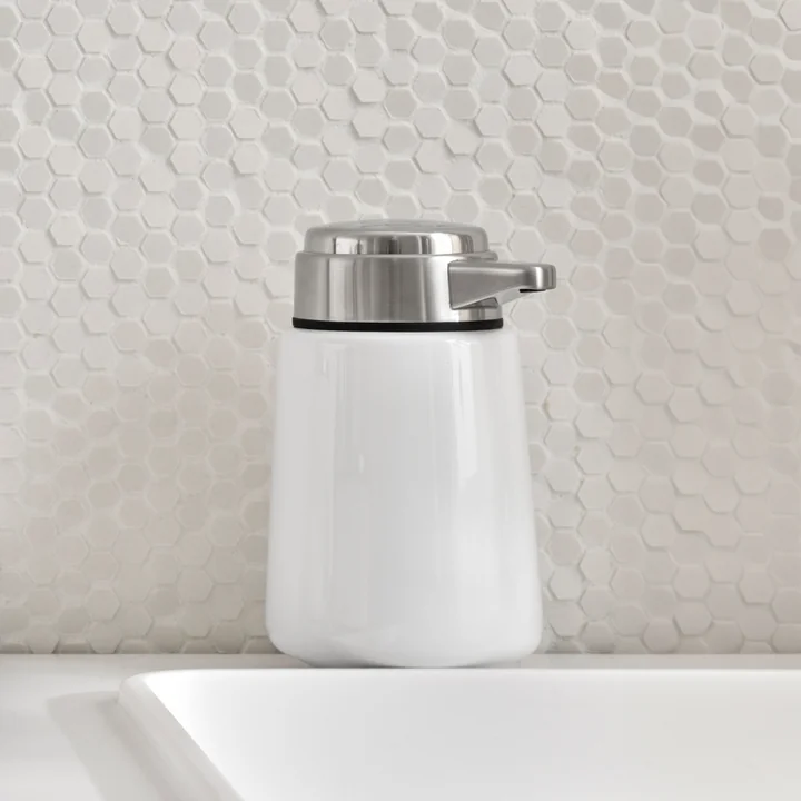 9 Seifenspender zur Wandmontage von Vipp