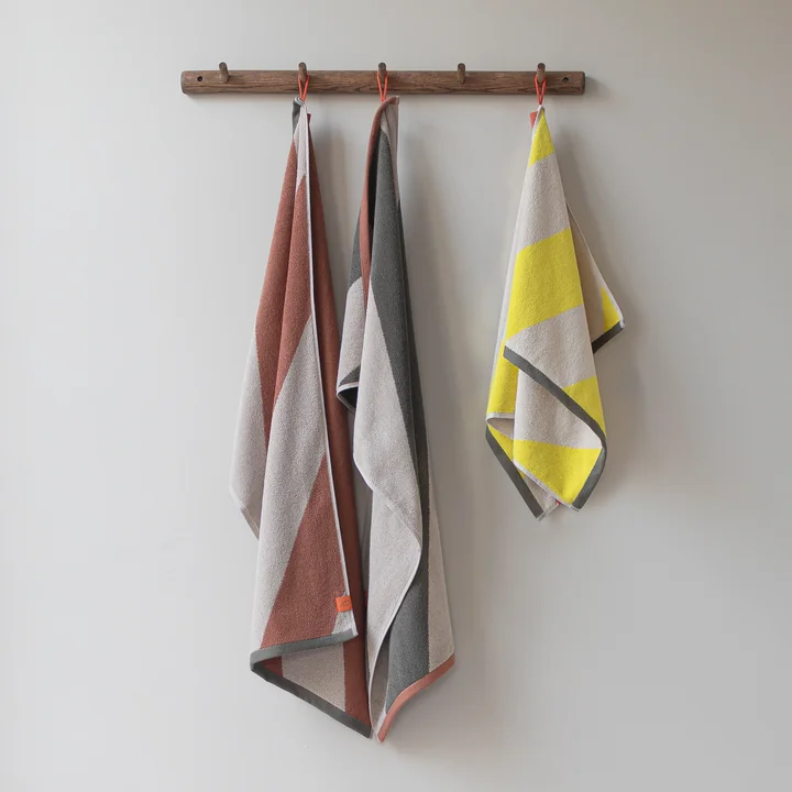 Mette Ditmer - Diagonal Handtuch