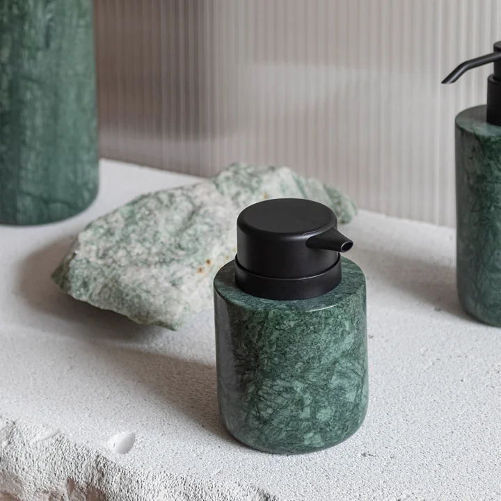 Mette Ditmer - Marble Seifenspender, low, dark forest
