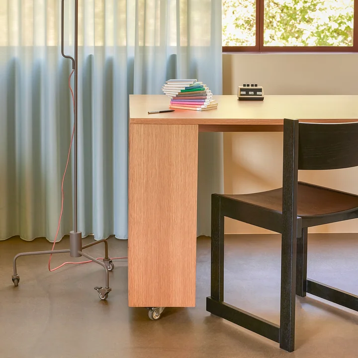 Hübsch Interior- Utility Schreibtisch mit Rollen
