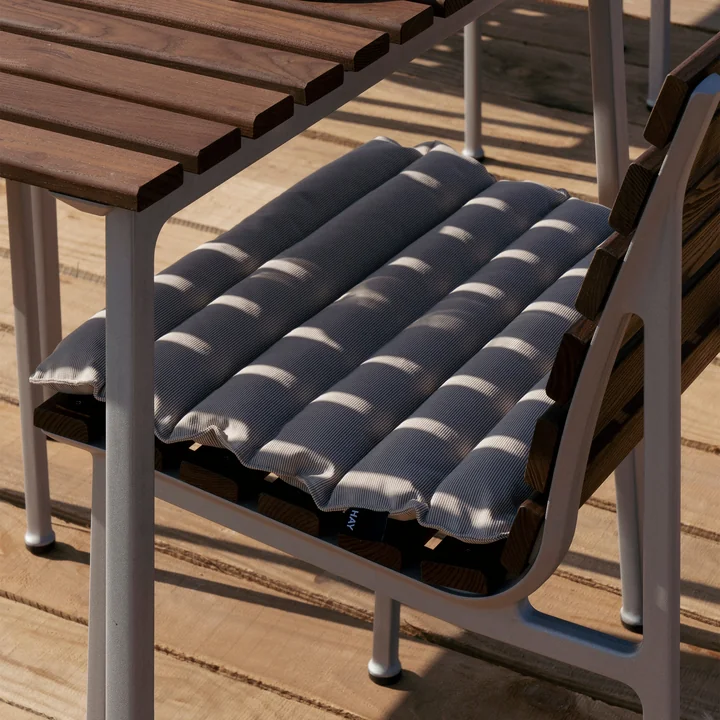 HAY - Traverse Quilted Cushion für Stuhl, beige sand