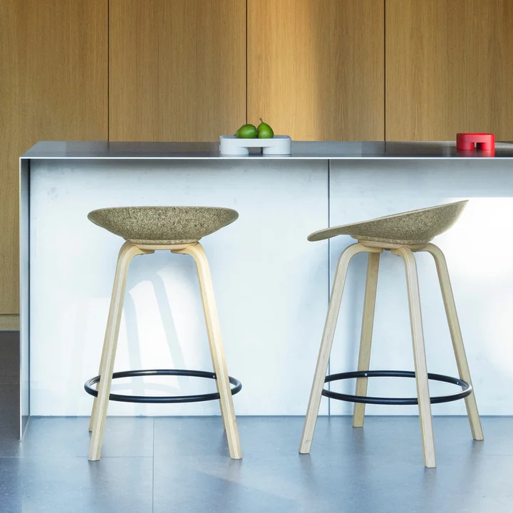 Normann Copenhagen - Mat Barhocker 65 cm, seaweed / schwarz