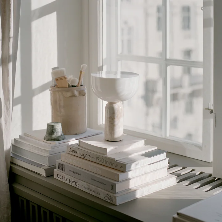 New Works - Kizu Portable LED Tischleuchte mit Akku, kunis breccia