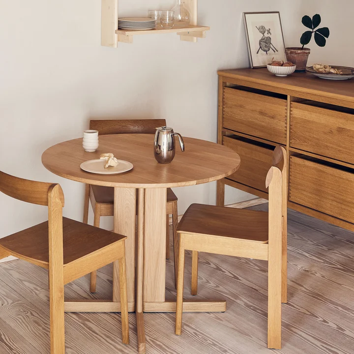 Form & Refine - Trefoil Tisch