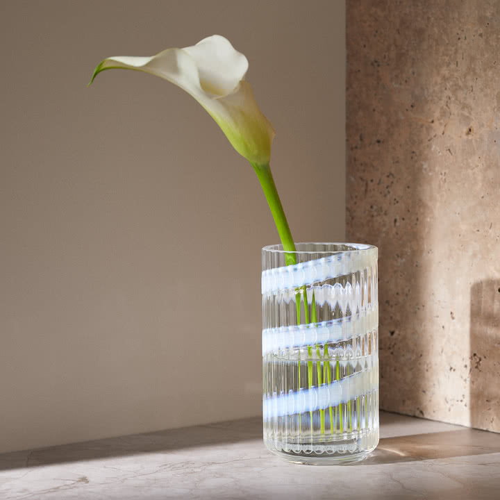 Lyngby Porcelæn - Glasvase, swirl, H 15,5 cm, transparent