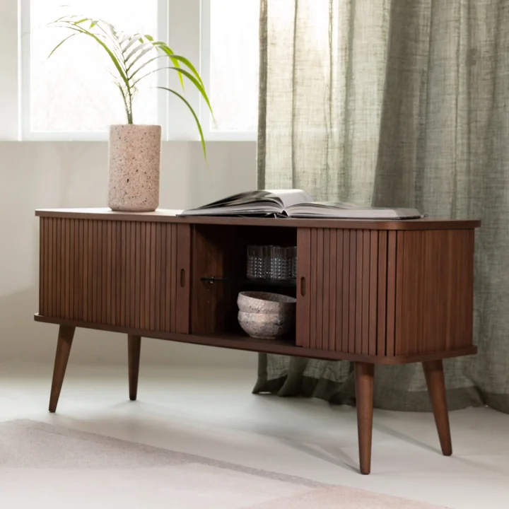 Zuiver - Barbier Sideboard mit Schiebetüren, Walnuss