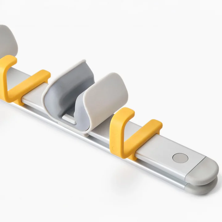 Joseph Joseph - CleanTech Wandhalterung für Putzgeräte, silber