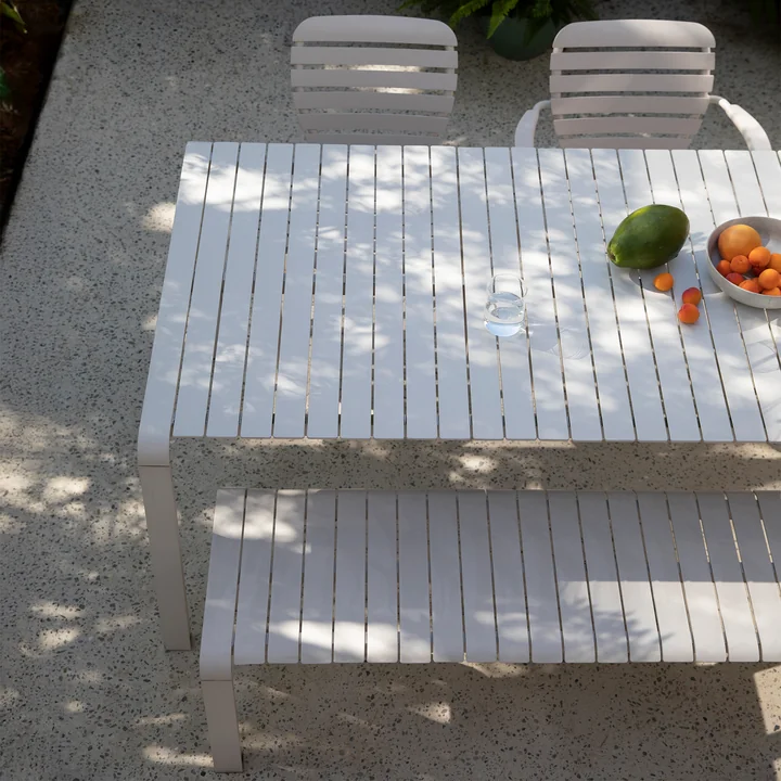 Zuiver - Vondel Gartentisch und Gartenbank, clay