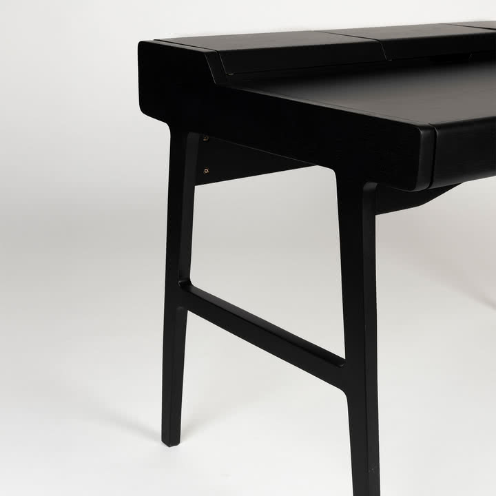 Zuiver - Kaat Schreibtisch, schwarz
