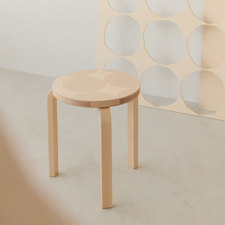 Artek - 60 Hocker, kivet, Birke natur