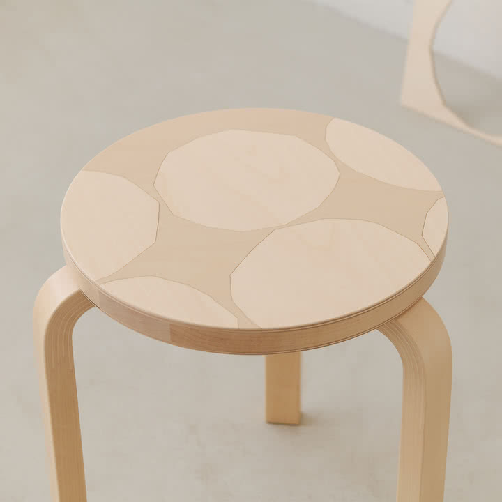 Artek - 60 Hocker, kivet, Birke natur