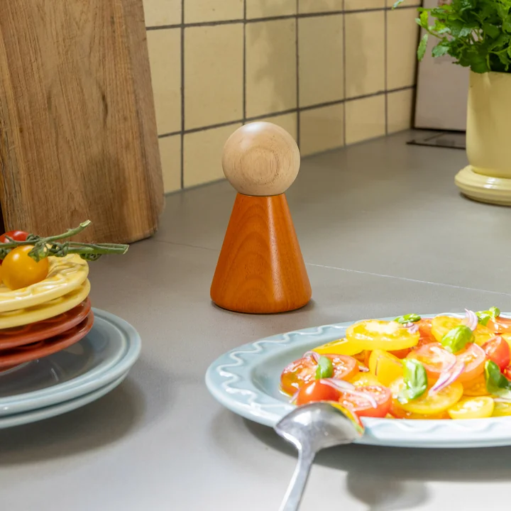 &klevering - Halma Salz- und Pfeffermühle, klein, orange / mehrfarbig