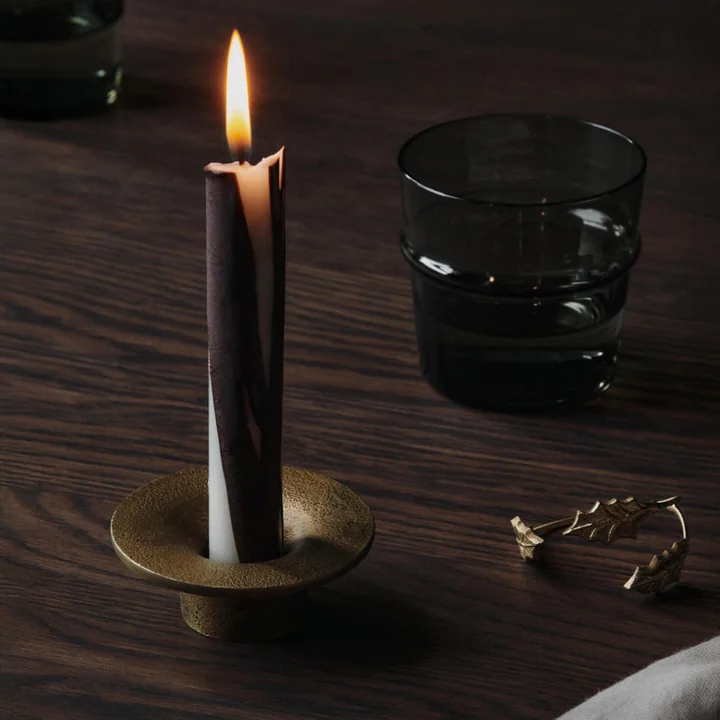 Ferm Living - Soothe Kerzenhalter, Dryp Stabkerze, Holly Leaf Serviettenring, Boya Trinkglas