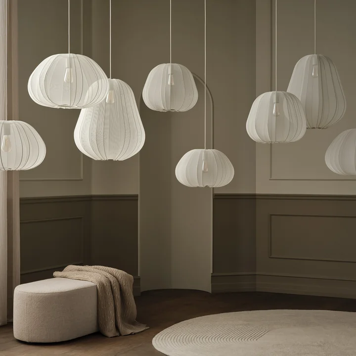 Bolia - Balloon Pendelleuchte, ecru