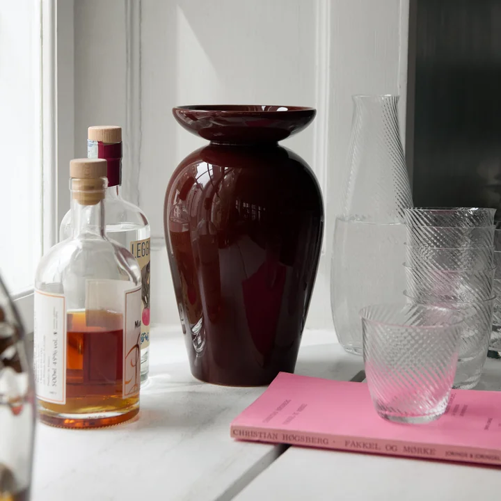 &Tradition - Momento JH47 Vase, H 24 cm, rotbraun