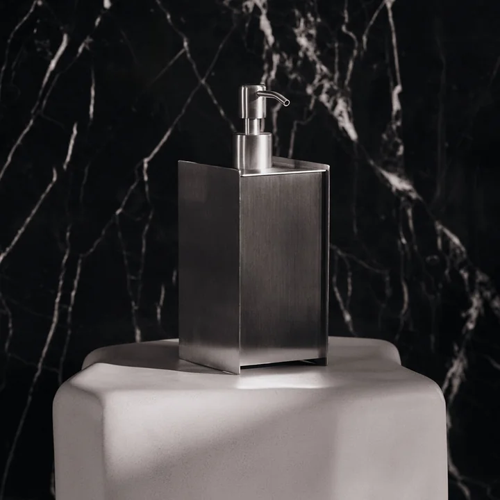 Ferm Living - Sama Seifenspender, Edelstahl