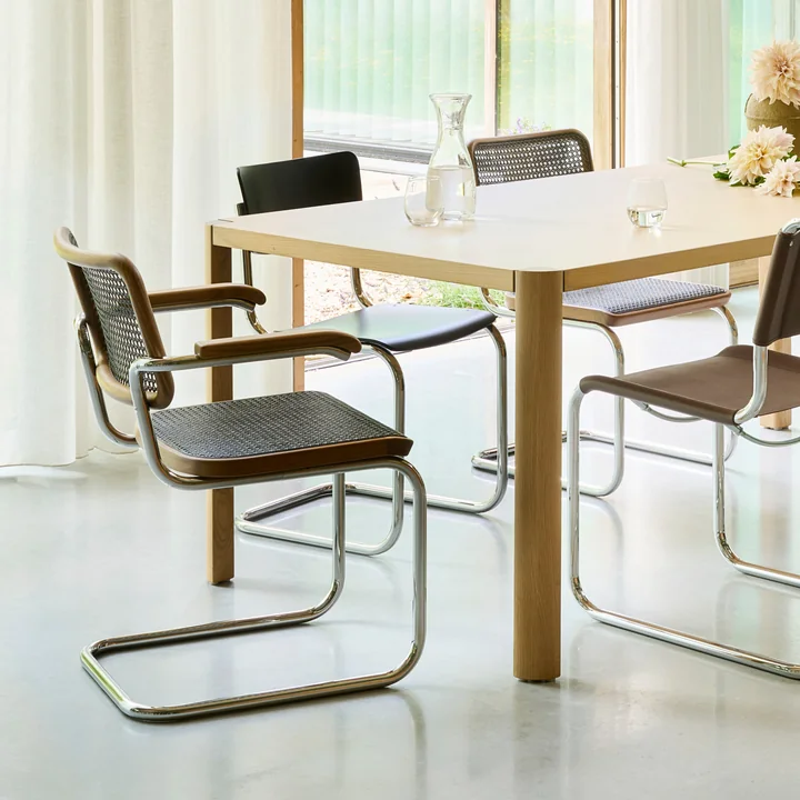 Thonet - S 64 V Armlehnstuhl, Chrom / Nussbaum / Rohrgeflecht mit Kunststoffstützgewebe dark melange