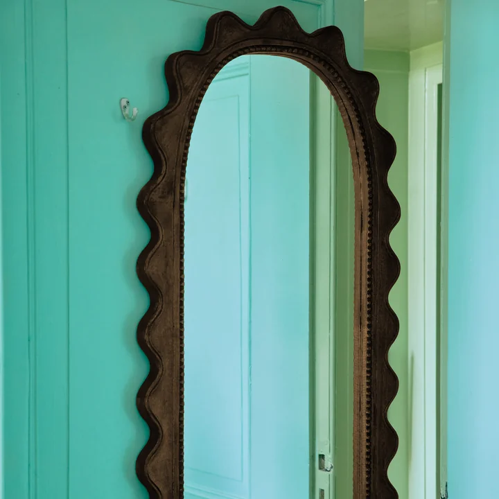 HKliving - Ripple Wandspiegel, 135 x 61 cm, Mango natur