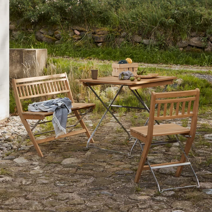 FDB Møbler - Lilleø M24 Gartenbank, M26 Klapptisch und M23 Klappstuhl, Teak natur geölt