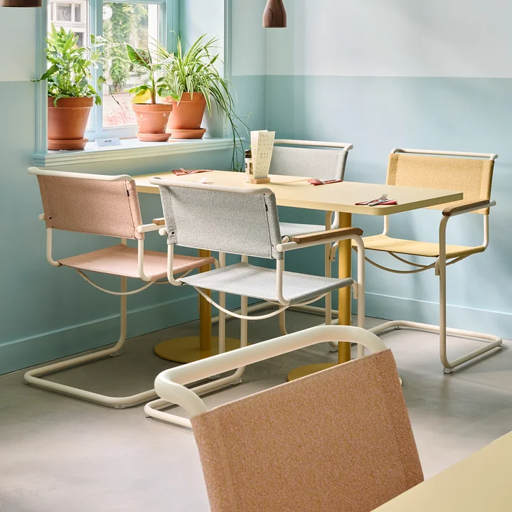 Thonet - S 34 V Armlehnstühle, perlweiß (Stoff Rohi Cento) / Armlehne Eiche geölt