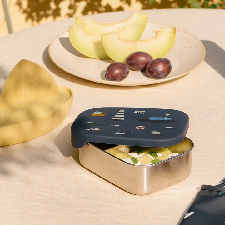 LIEWOOD - Arthur Lunchbox mit Deckel, sailing / classic navy