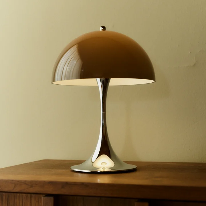 Louis Poulsen - Panthella 250 Portable V3 Akku LED-Tischleuchte, chrom / original opal braun