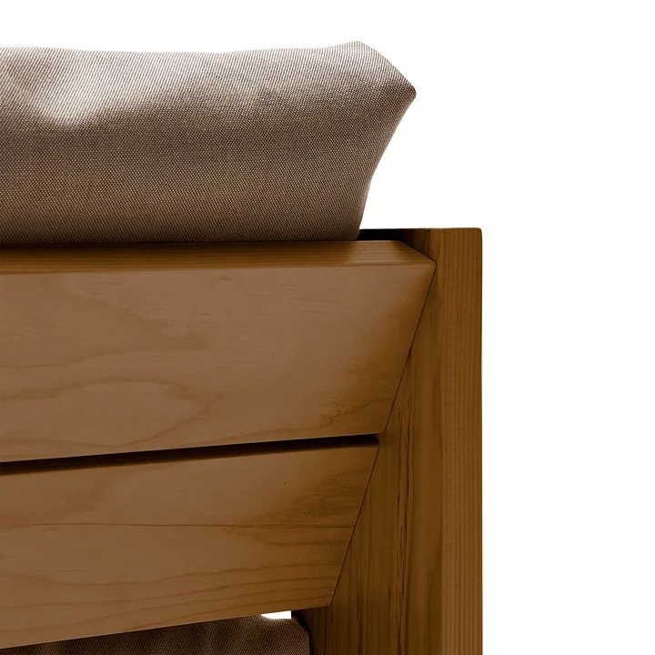 Form & Refine - Icon Loungesessel, Kiefer matt lackiert, Tiefbraun