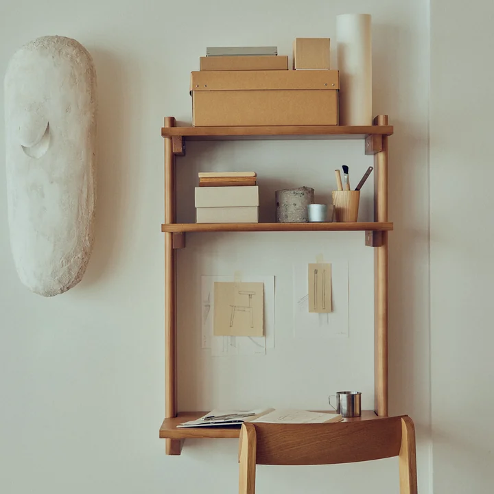 Form & Refine - Beam 3 Wandsekretär, 60 x 90.5 cm, Kiefer matt lackiert, Tiefbraun