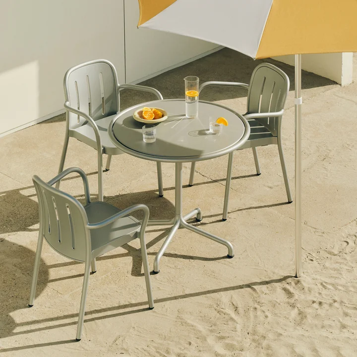 HAY - Deville Armlehnstuhl und Tisch, Outdoor, silver grey