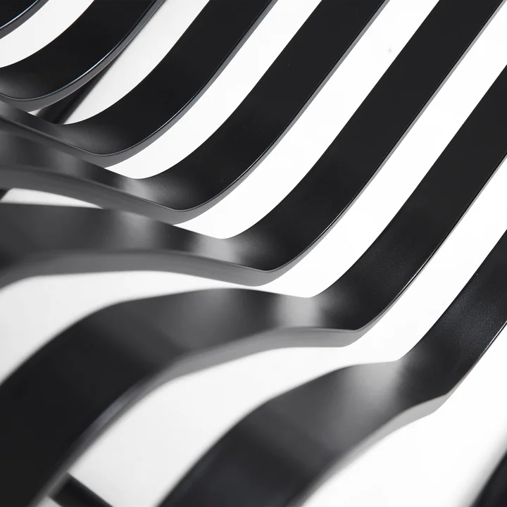 HAY - Palissade Cantilever Dining Armlehnenstuhl, anthrazit