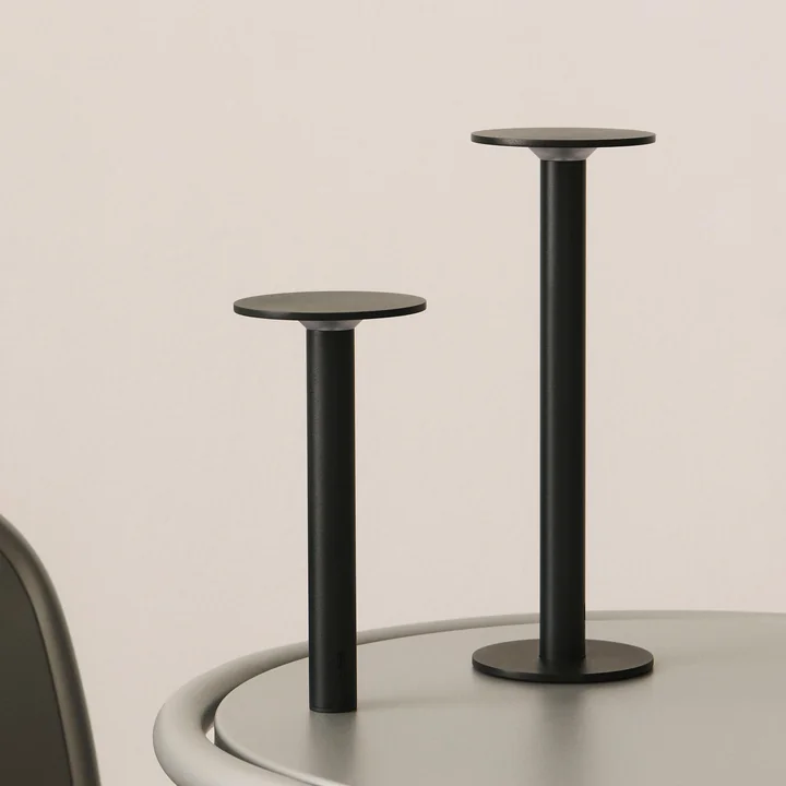 HAY - Host Portable LED Tischleuchten, anthrazit