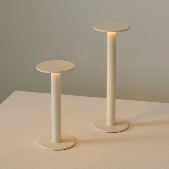 HAY - Host Portable LED Tischleuchten, cream white