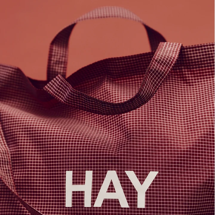 HAY - Grid Crossover Bag M, burgundy