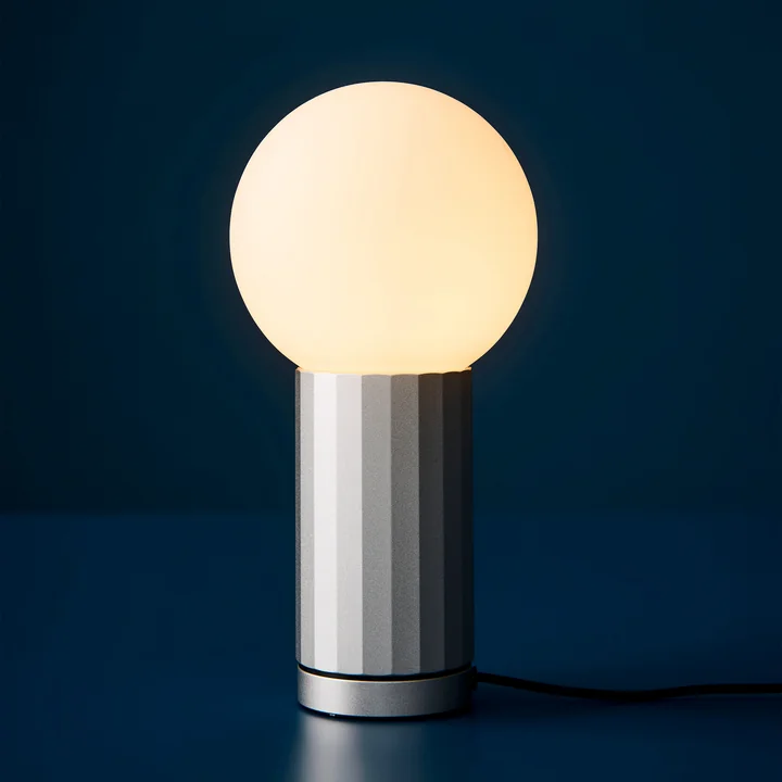 HAY - Turn On LED Tischleuchte, Aluminium