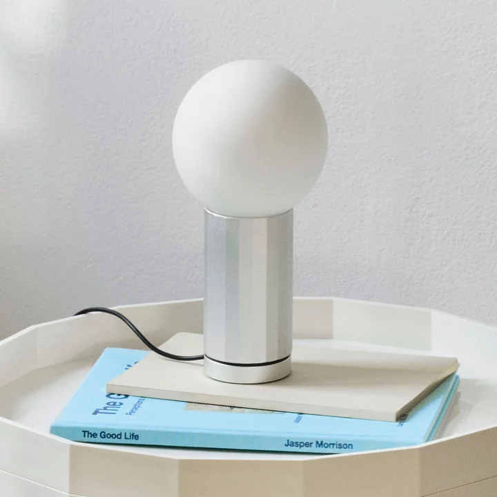 HAY - Turn On LED Tischleuchte, Aluminium