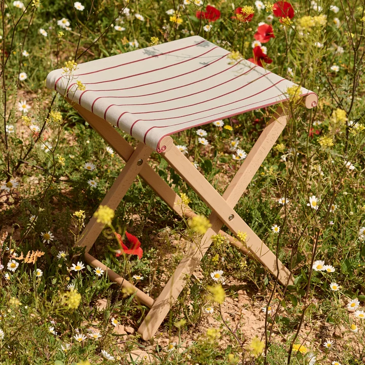 HAY - Outdoor Market Klapphocker, beige mit roten Streifen