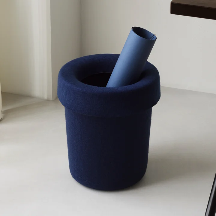 Normann Copenhagen - Hide Büroabfalleimer, dunkelblau