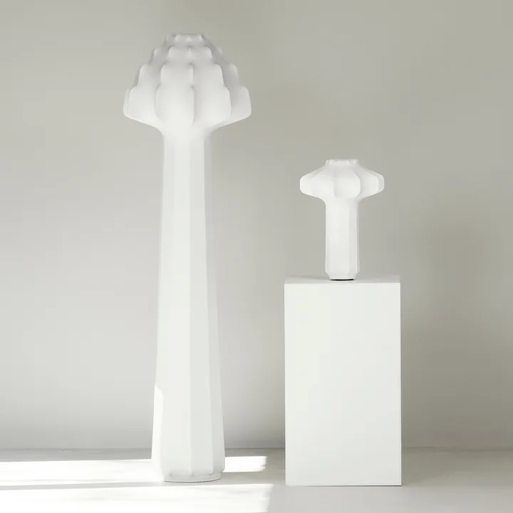 Normann Copenhagen - Phantom LED Stehleuchte und Tischleuchte, weiß