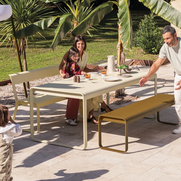 Fermob - Bellevie Bank mit Rückenlehne, latte-beige