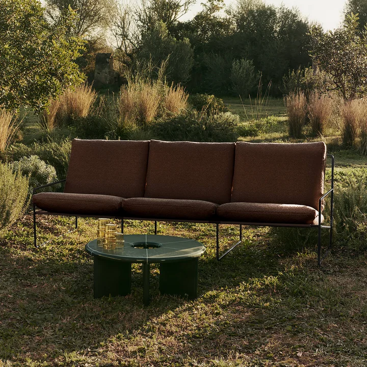 Ferm Living - Desert Outdoor 3-Sitzer Sofa, schwarz / chestnut (Pure Bouclé)