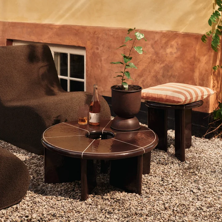 Ferm Living - Deya Outdoor Kaffeetisch und Beistelltisch, chestnut brown