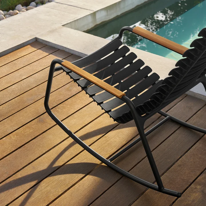 HOUE - ReCLIPS Outdoor Schaukelstuhl, schwarz / Bambus
