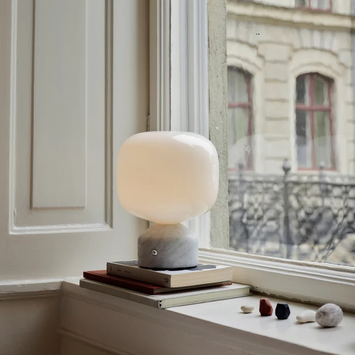 Gejst - MEEMO portable Tischleuchte White Marble