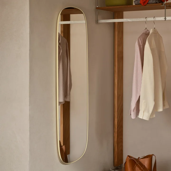 Muuto - Framed Mirror, 150 x 50 cm, hellgelb / Klarglas