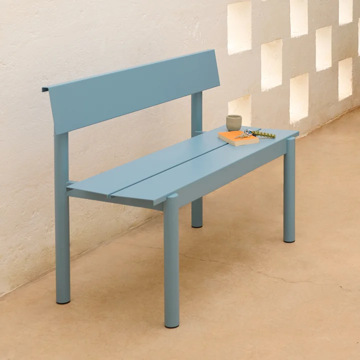 Muuto - Linear Steel Bank mit Rückenlehne, 110 cm, hellblau