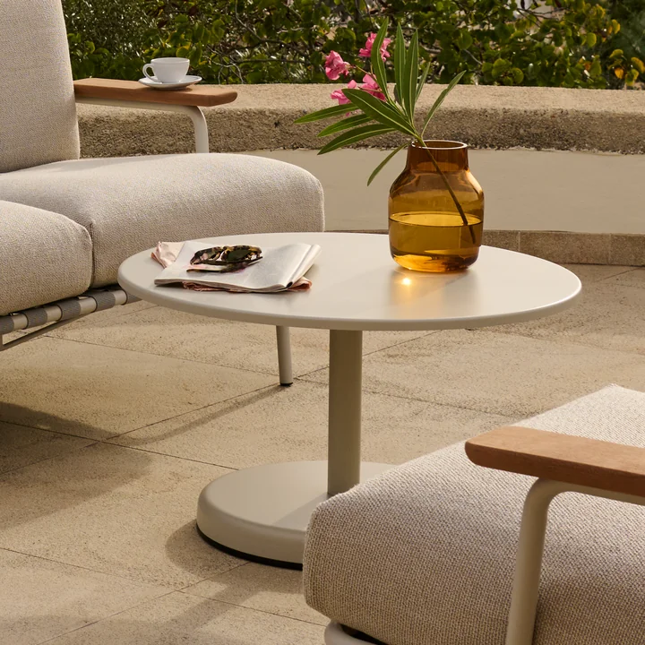 Muuto - Linear Steel Outdoor Kaffeetisch, Ø 70 x H 40 cm, grau 